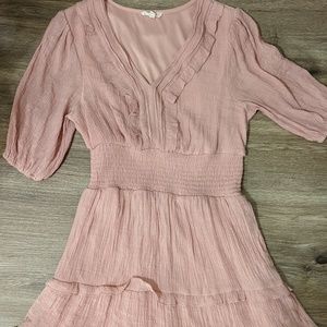 Pink puff sleeve v neck dress